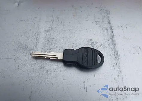 2017 Ram 1500 Tradesman 4X2 6'4 Box из США, поврежденный, VIN 1C6RR6FG2HS542566